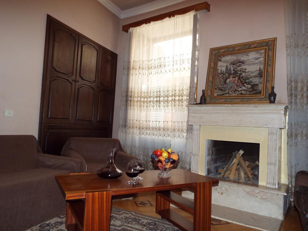 Guesthouse Fatima Sighnaghi Luaran gambar